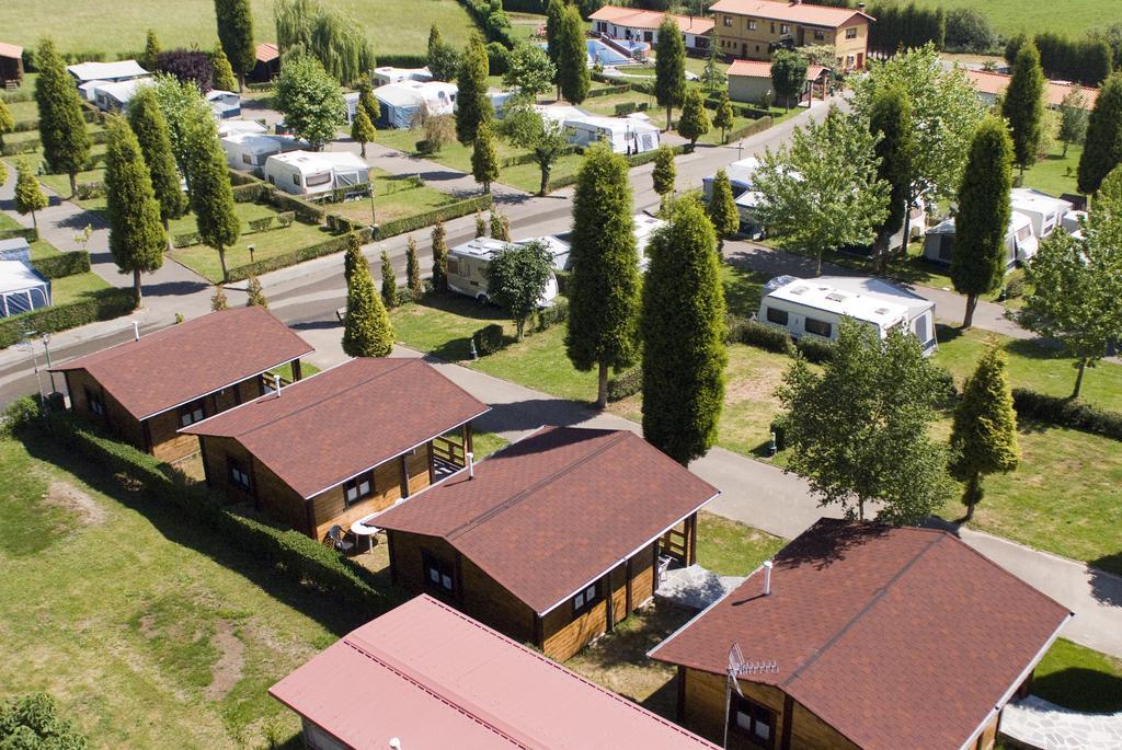 Camping Villaviciosa Selorio Bagian luar foto